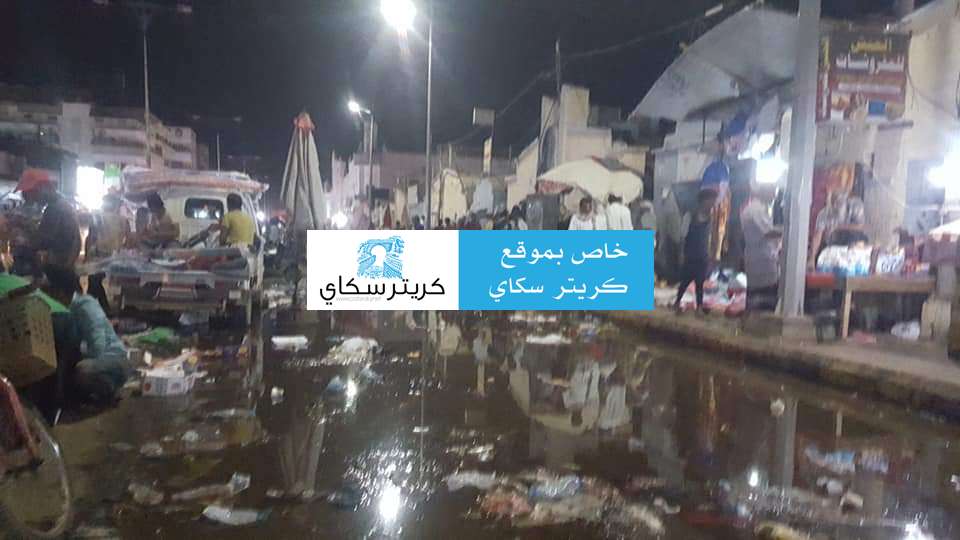 مواطنون : بينما المامور مشغول بالبسطات وترميم المحلات القمامة تتكدس في الشيخ عثمان