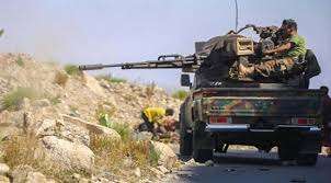 معارك ضارية بين قوات الجيش والحوثيون بتعز
