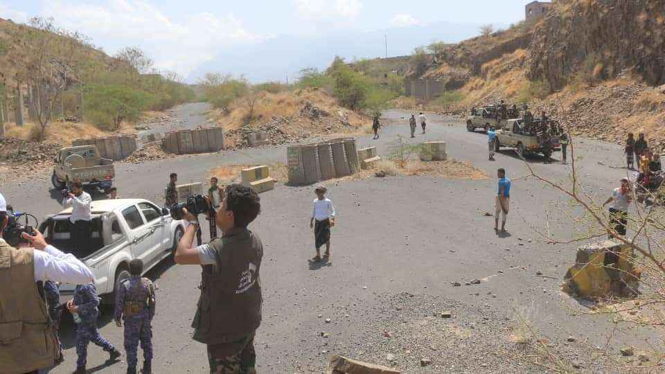 الحوثيين يعلنون فتح اهم الطرقات في اليمن عقب اغلاق سنوات