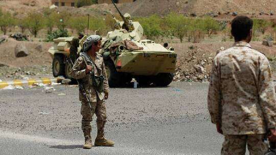 الشرعية تعلن تجدد القتال واندلاع حرب شرسة مع الحوثيين