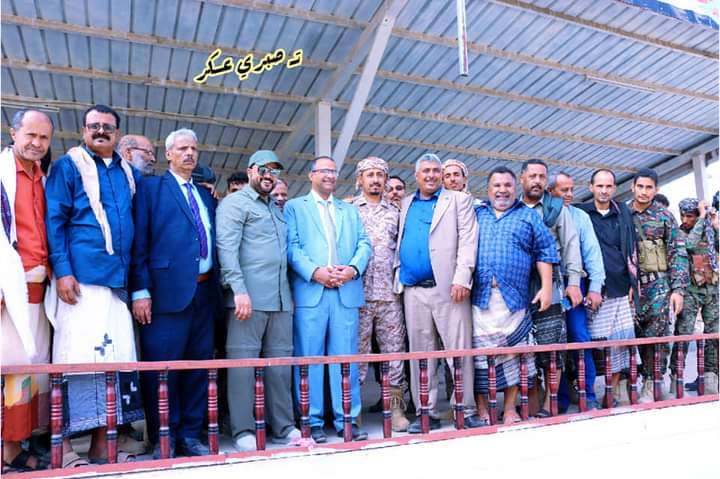 قيادات عسكرية بارزة تفتتح مشروع هام في لحج