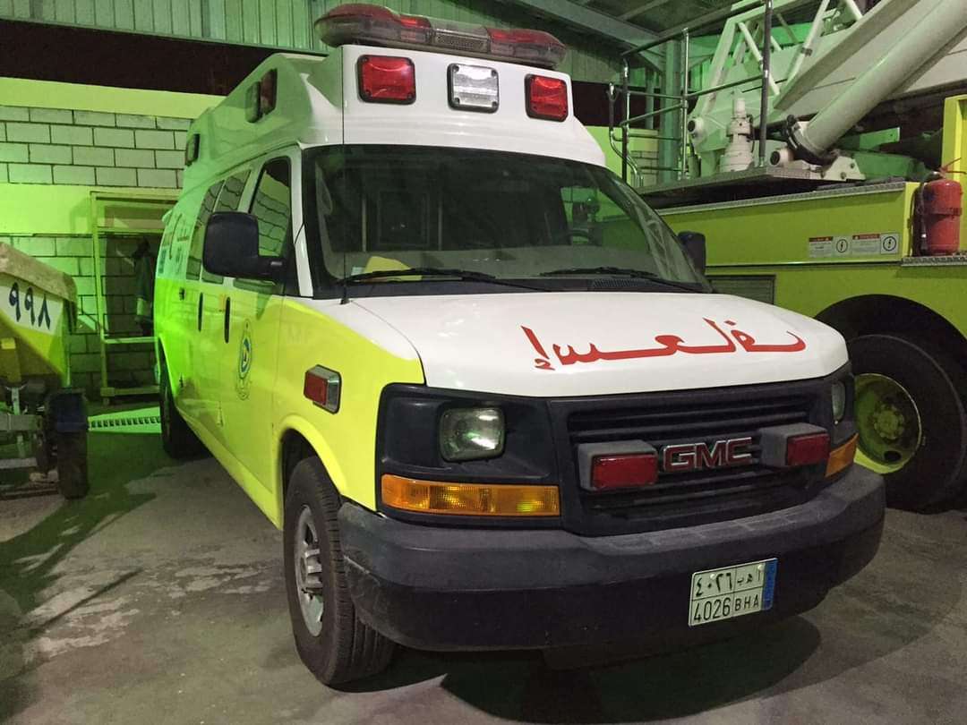 مناشدات للعميد طارق بتسليم المستشفى الحكومي بالمخا خمس سيارات إسعاف
