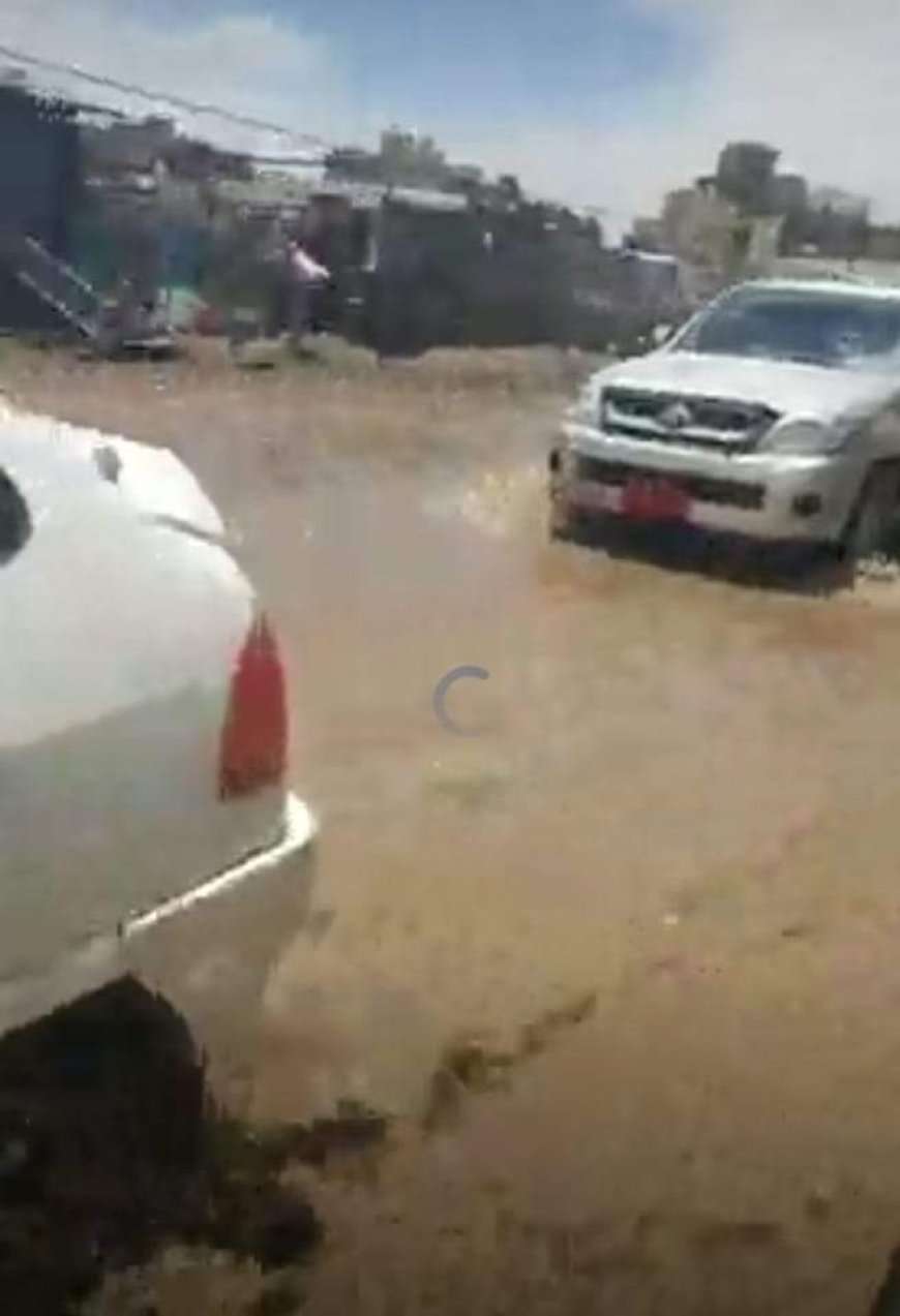 شاهد غرق اشهر الاحياء في صنعاء