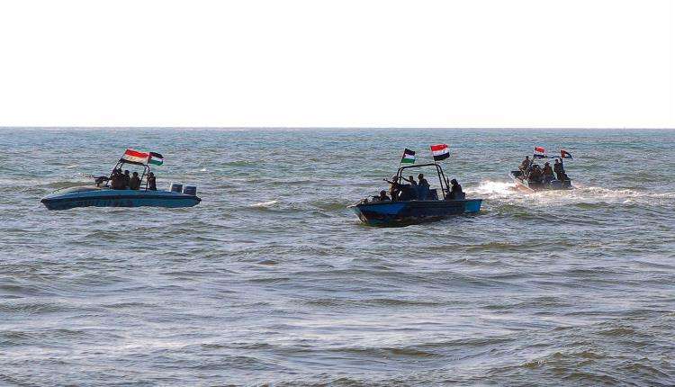 هجوم للحوثيين قد يتسبب بغرق سفينة ضخمة