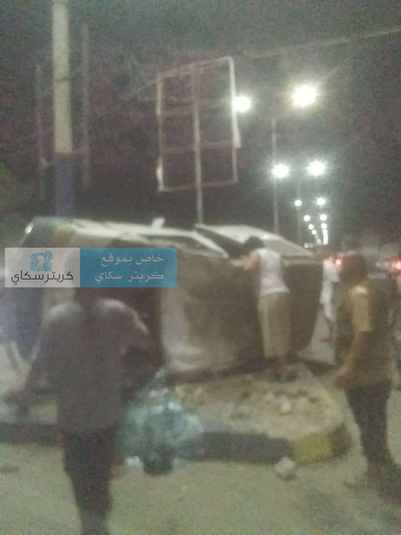 عاجل:جرحى بانقلاب باص في عدن(صور)