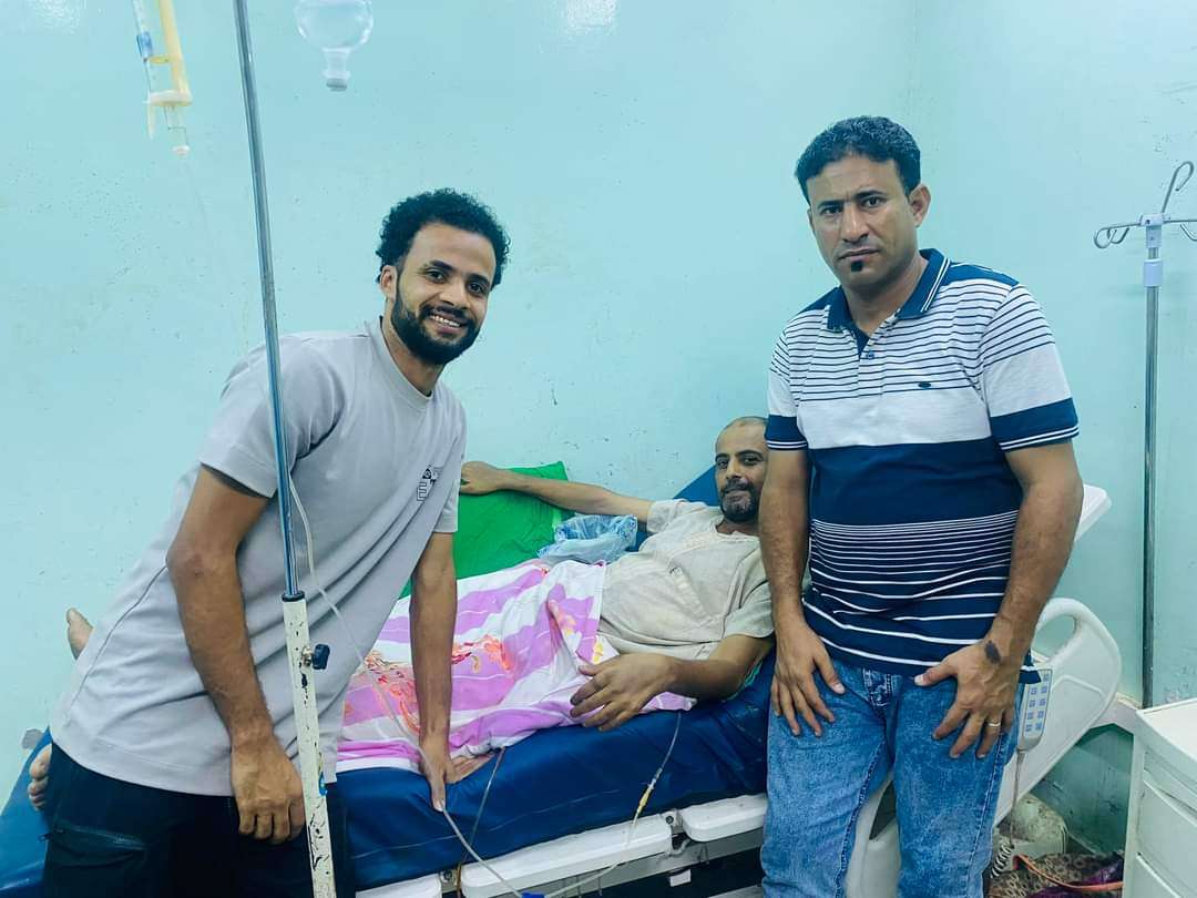 تدهور صحة إعلامي يمني ودعوات لمساعدته