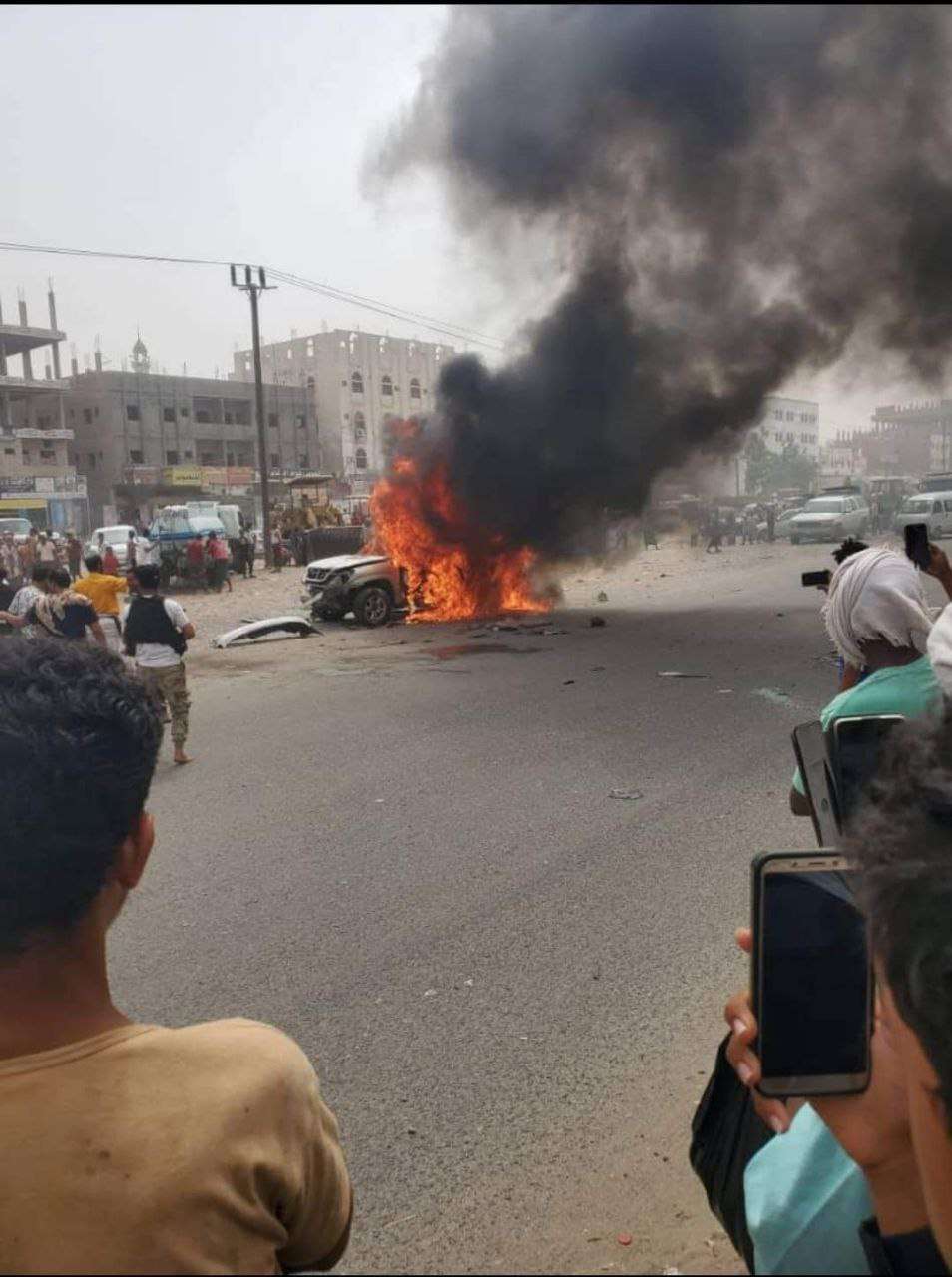 نجاة القائد الصبيحي من محاولة اغتيال بتفجير سيارته في لحج