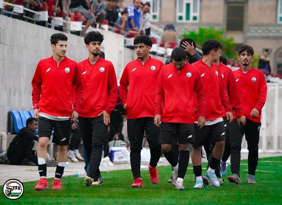 بعثة المنتخب الوطني للشباب تغادر إلى العراق