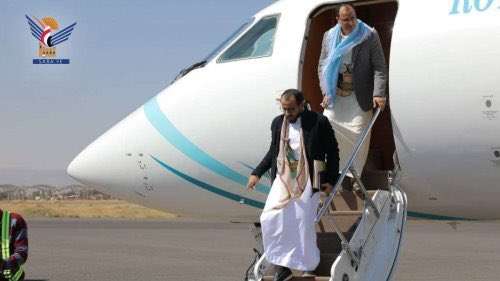 تصريح صادم للحوثيين بشان صرف المرتبات(لايصدق)