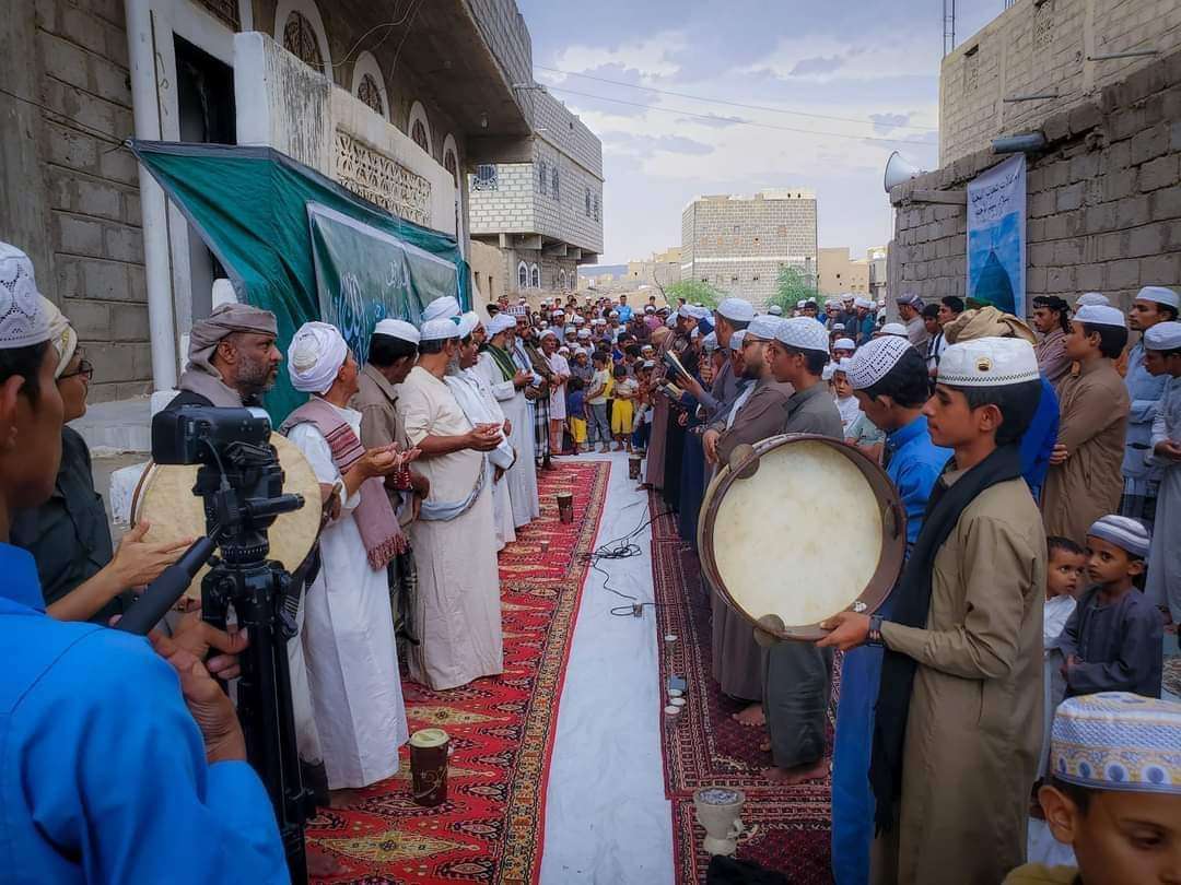 للمرة الأولى .. احتفال معلن بالمولد النبوي بشبوة(صور)