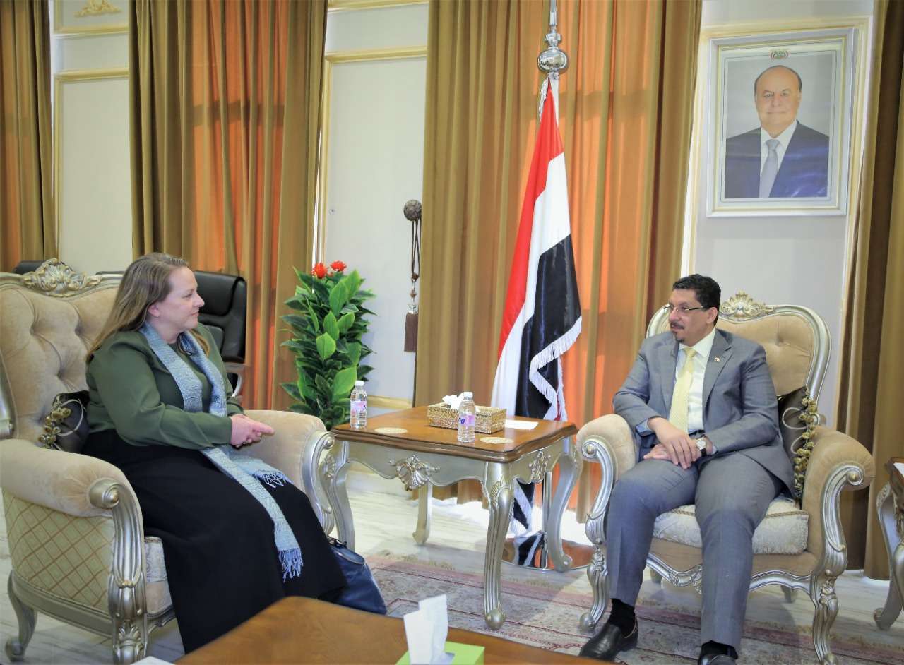 بن مبارك يلتقي بالقائم بأعمال السفارة الامريكية