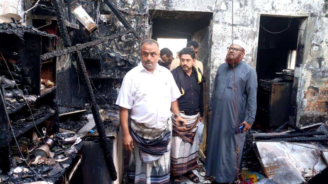 تفاصيل جديدة لوفاة امراتين بحريق منزلهم في عدن