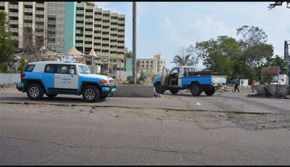 القبض على شاب قام بتفجير سيارة في عدن