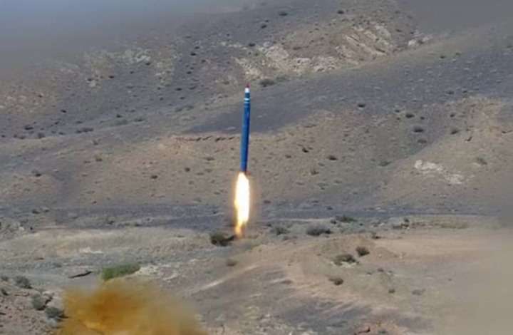 محافظ عدن يعلق على اطلاق صواريخ جديدة من اليمن صوب اسرائيل